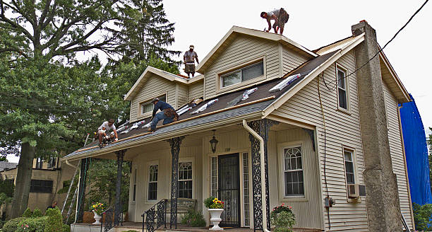 Best Commercial Roofing Services  in Holts Summit, MO